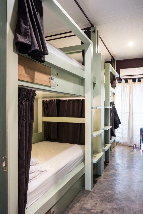 Hostel Yoo Yen Pen Sook Bangkok Zewnętrze zdjęcie