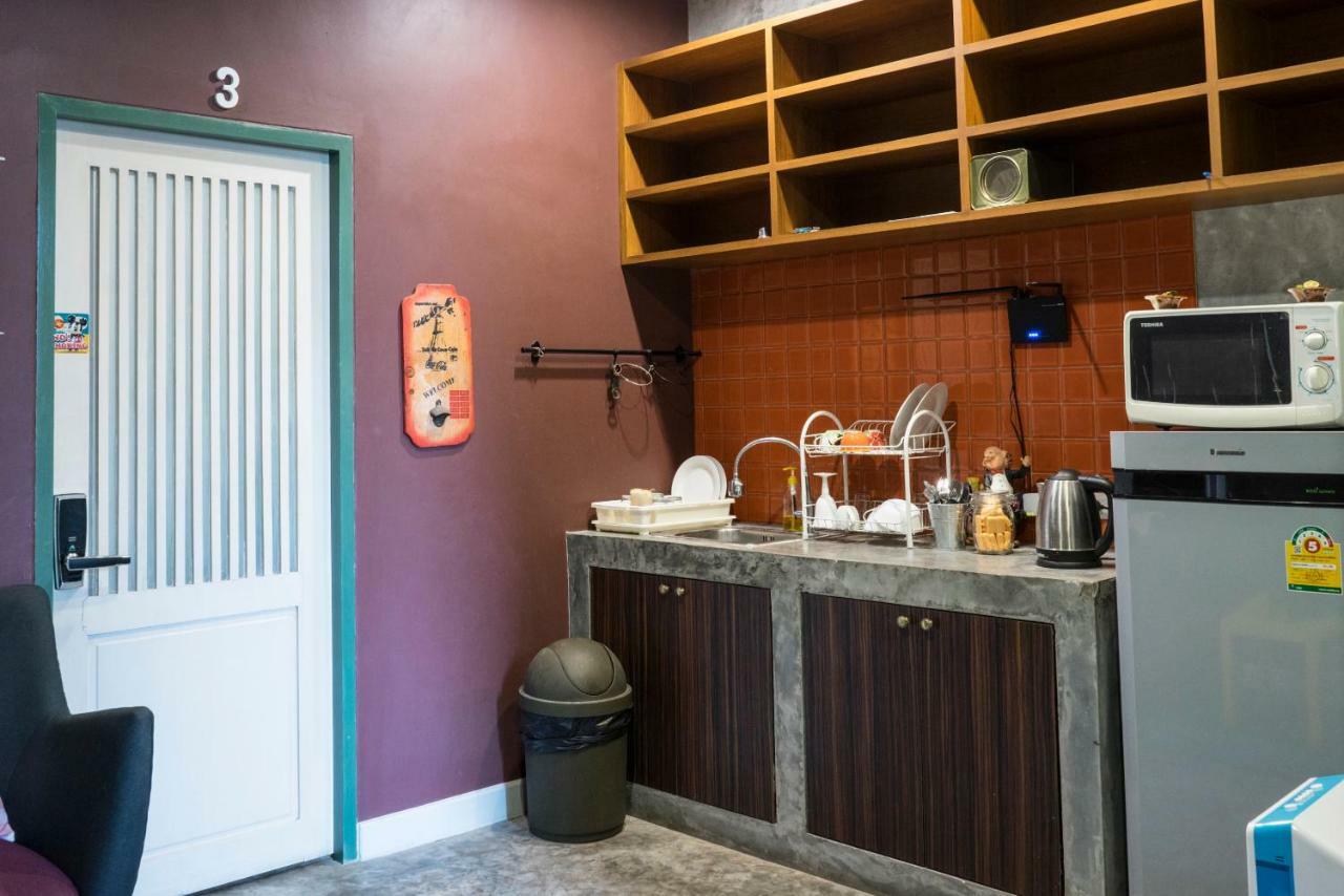 Hostel Yoo Yen Pen Sook Bangkok Zewnętrze zdjęcie